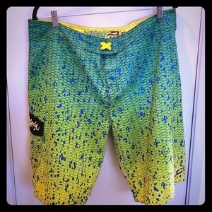 Pelagic I Shorts | Large |